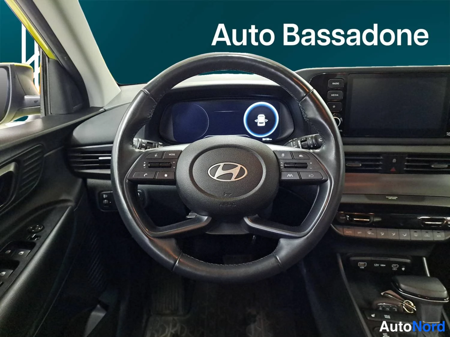 Vihreä Hyundai I20 2024, kuva 12