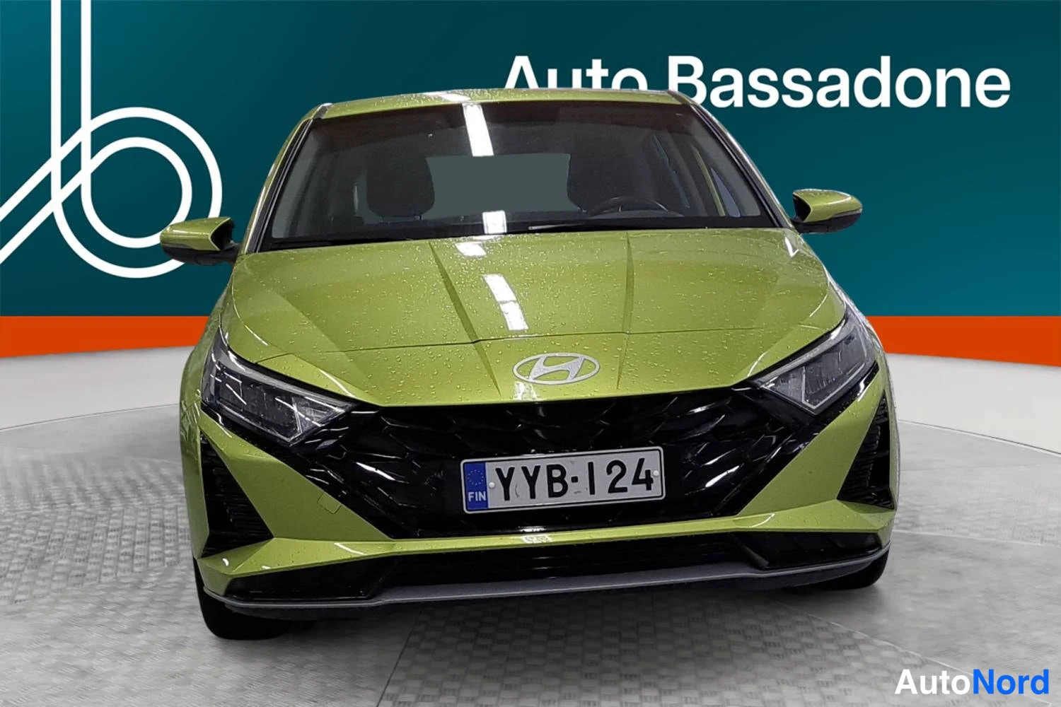 Vihreä Hyundai I20 2024, edestä, kuva 4