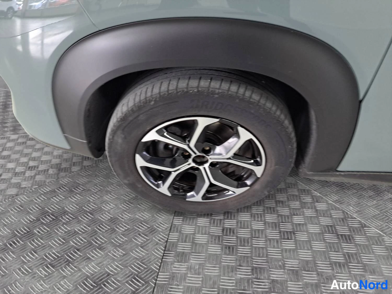 Harmaa Citroen C3 aircross 2021, kuva 14