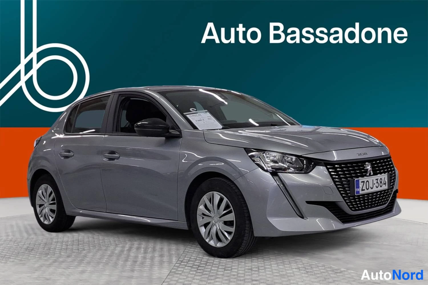 Hopea Peugeot 208 2022, etuviisto, keula oikealle, kuva 4