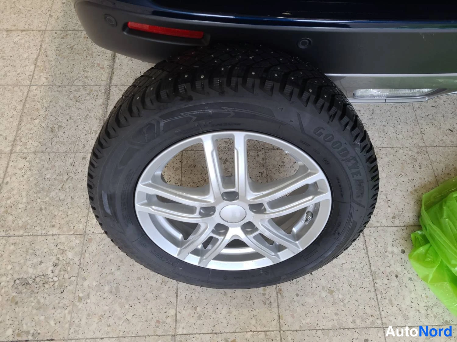 Sininen Suzuki Vitara 2025, kuva 15
