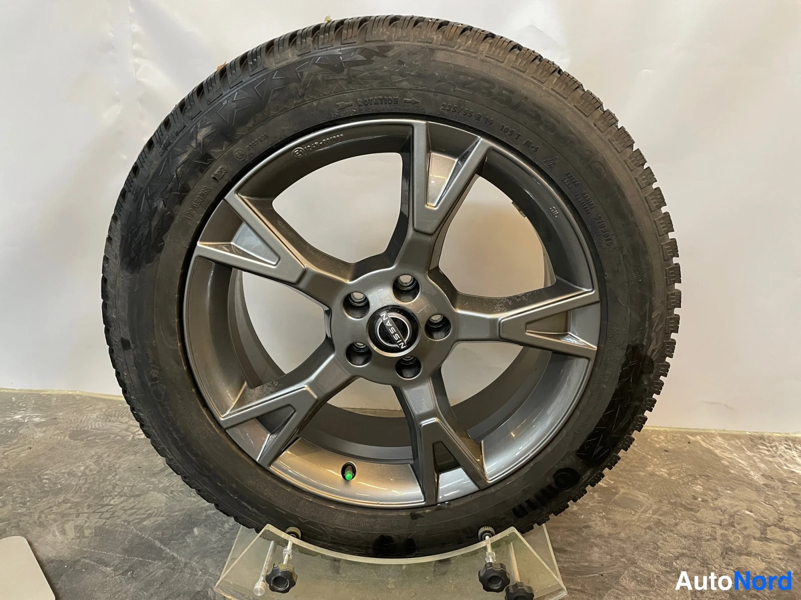 Oranssi Nissan X-Trail 2023, yksityiskohta, kuva 23
