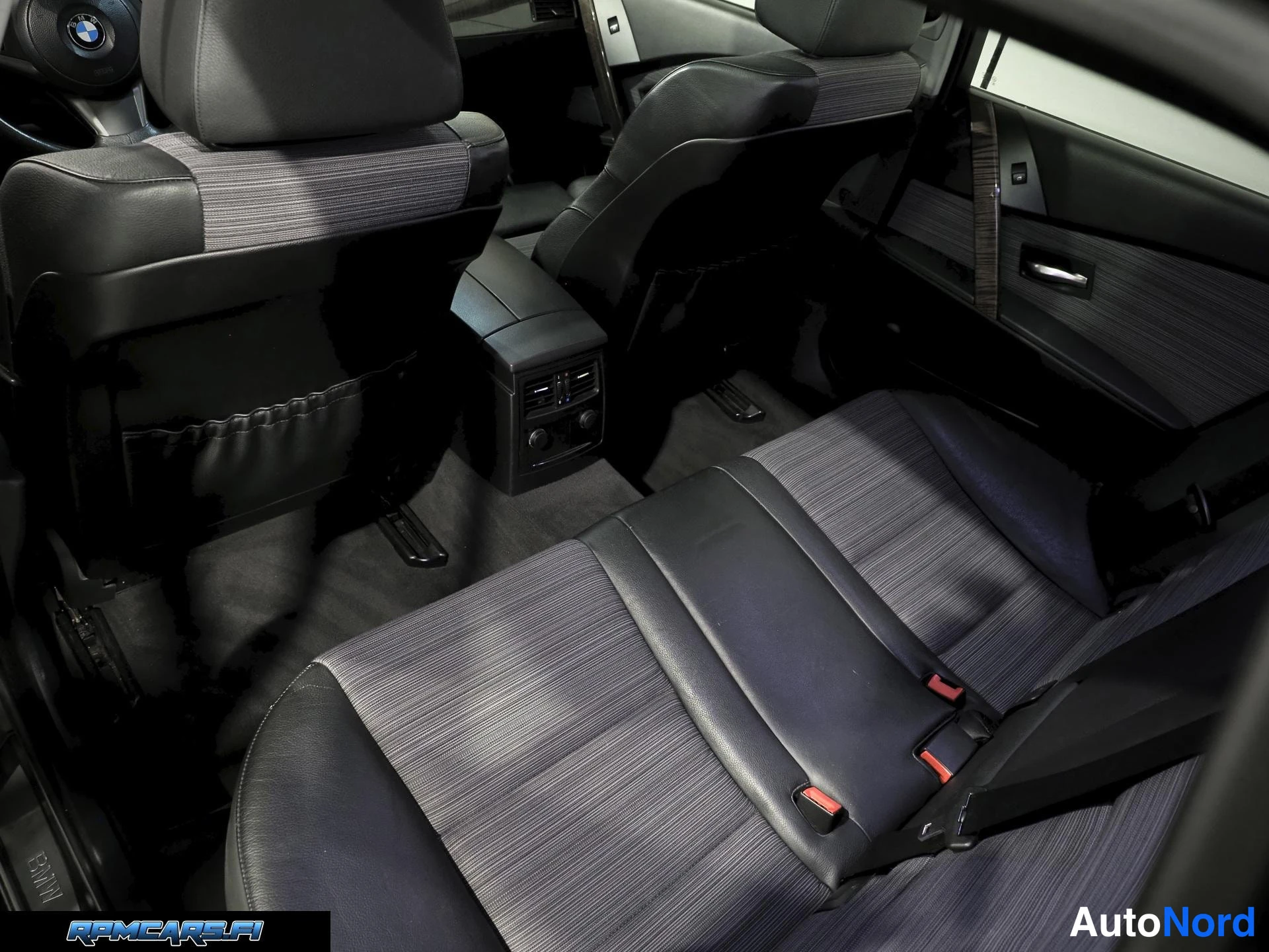 Musta BMW 535d 2005, kuva 27