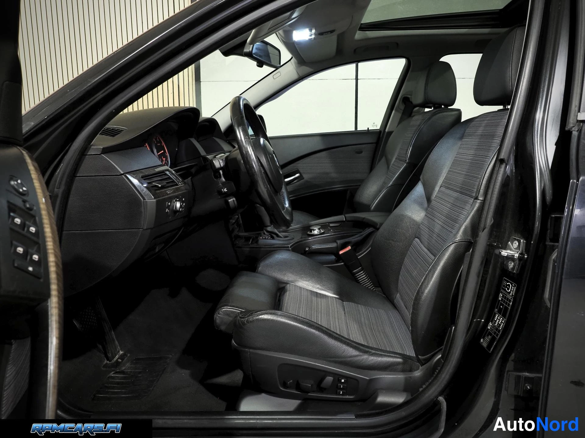 Musta BMW 535d 2005, kuva 29