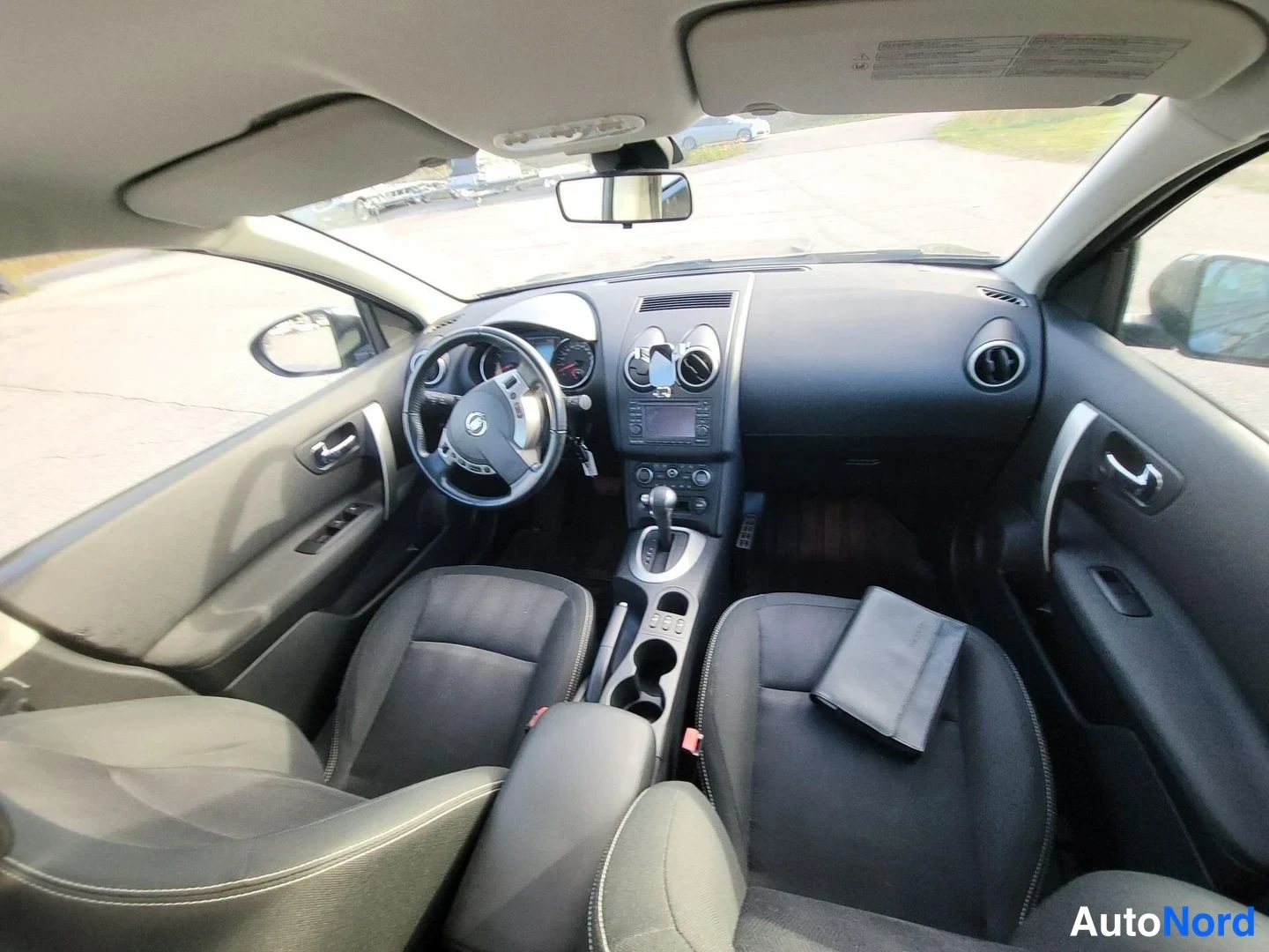 Musta Nissan Qashqai 2013, kuva 19