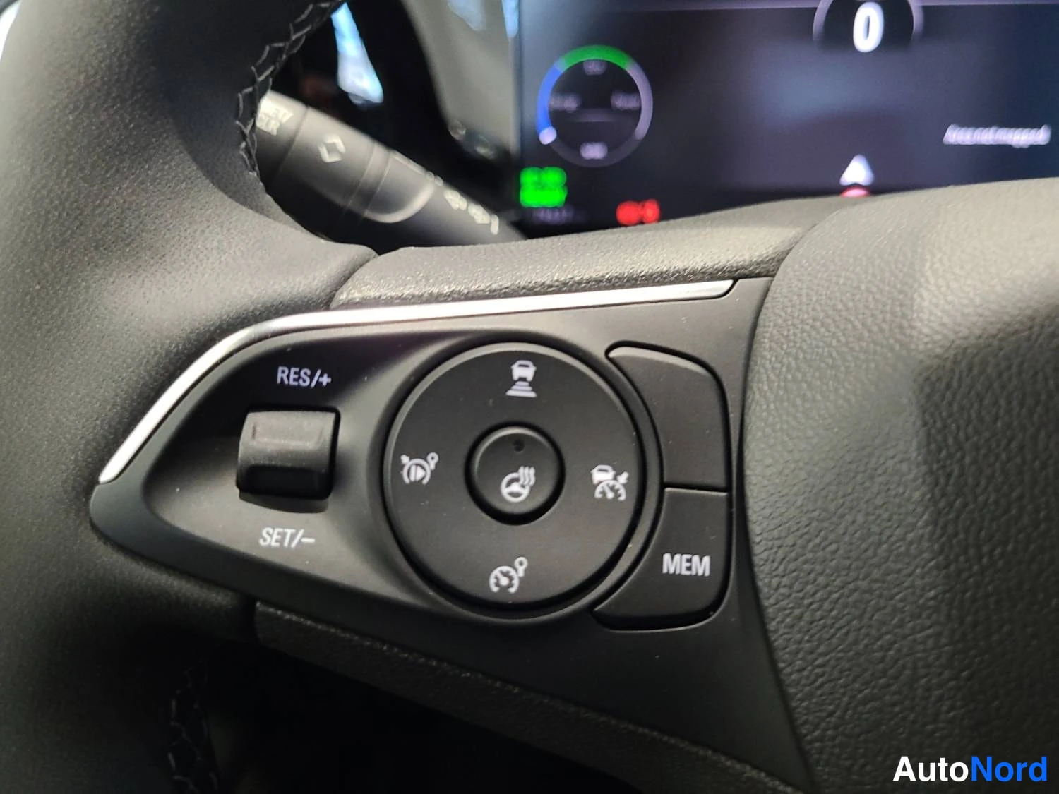 Musta Opel Mokka 2021, kuva 19
