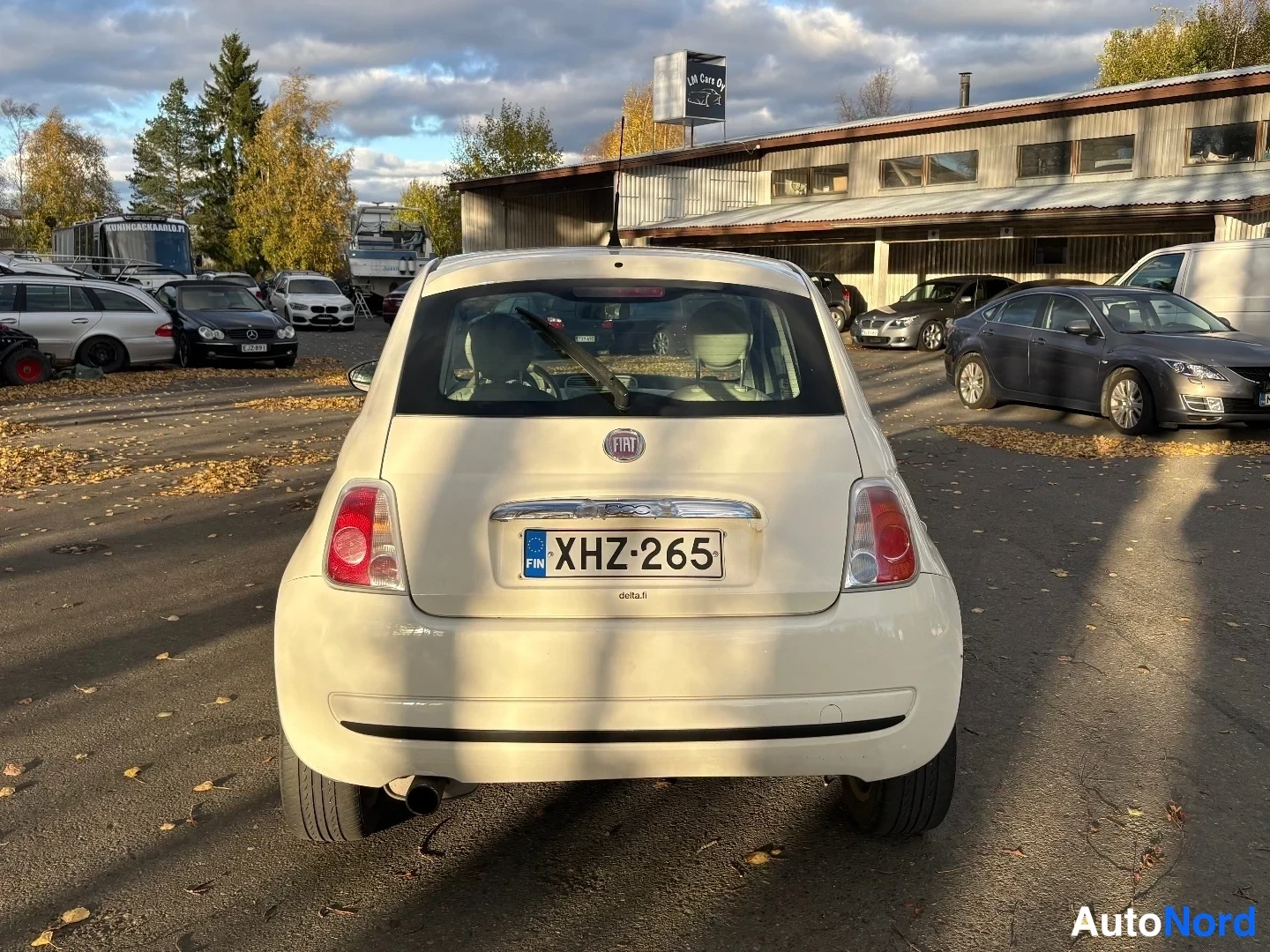 Valkoinen Fiat 500 2012, takaa, kuva 8
