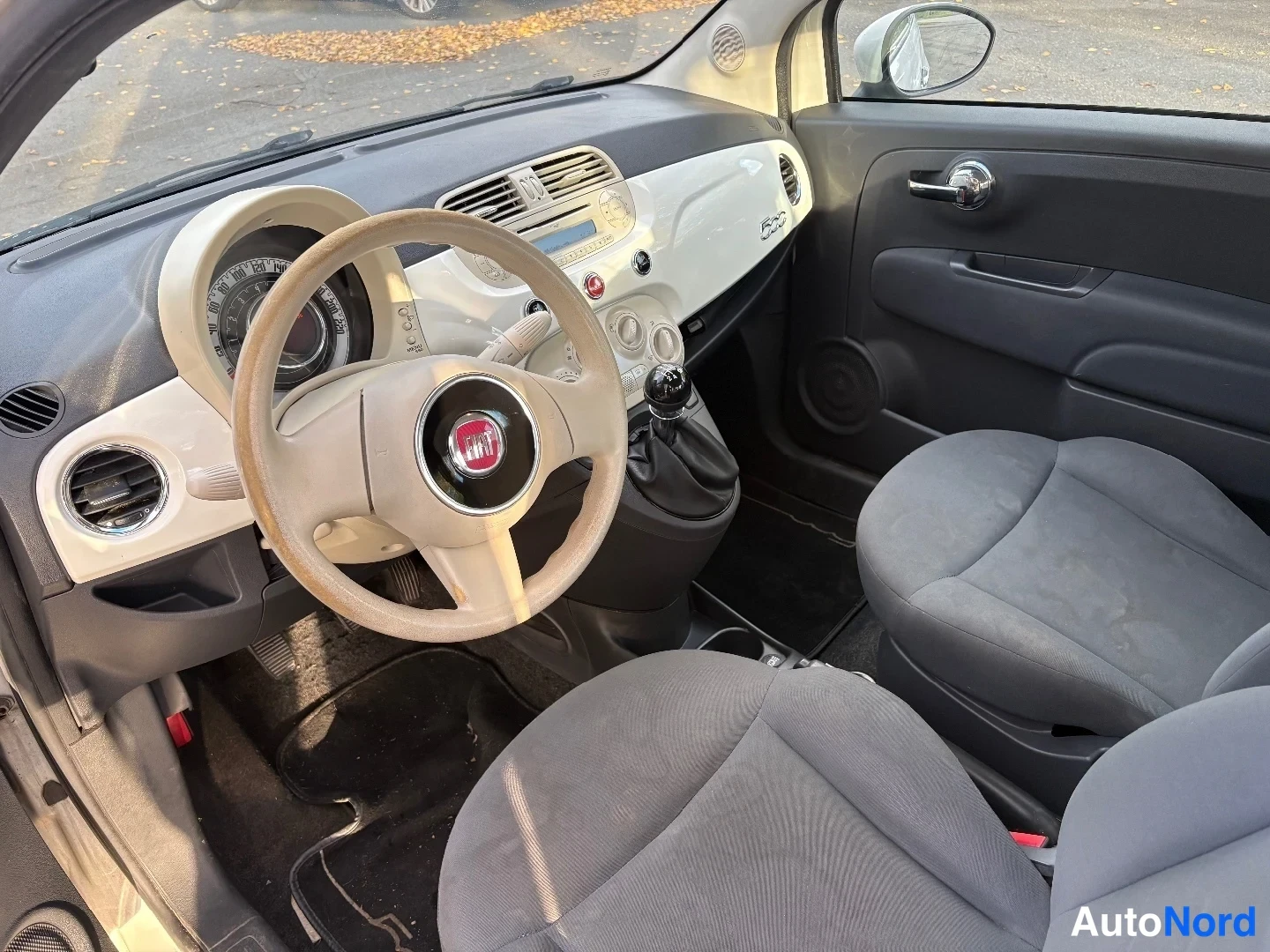 Valkoinen Fiat 500 2012, kuva 9