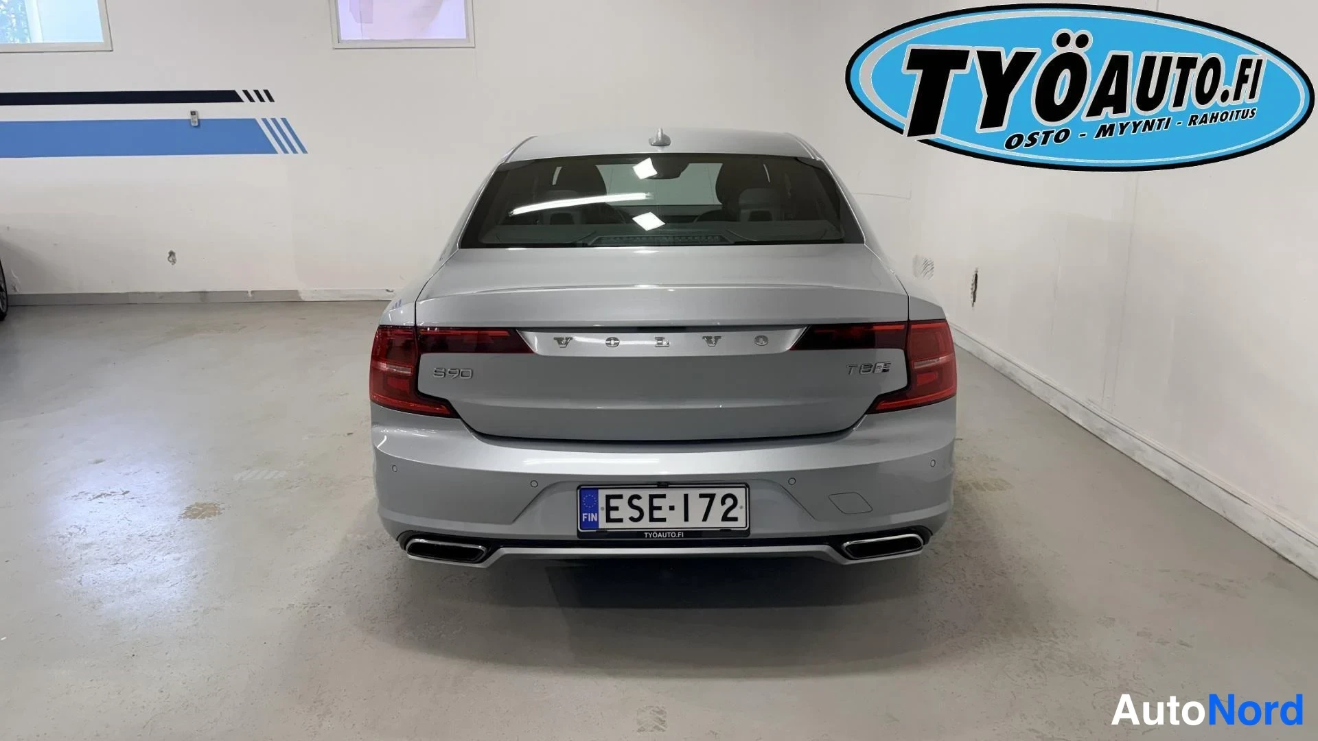 Harmaa Volvo S90 2018, takaa, kuva 7