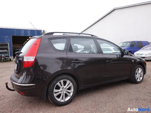 Musta Hyundai i30 2008, takaviisto, kuva 14
