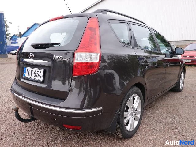 Musta Hyundai i30 2008, takaviisto, kuva 15