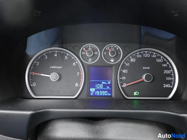 Musta Hyundai i30 2008, yksityiskohta, kuva 26