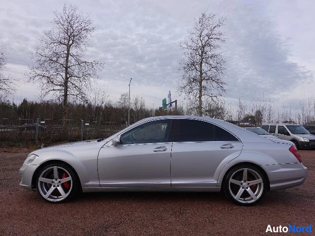 Hopea Mercedes-Benz 320 CDI 2006, takaviisto, kuva 7