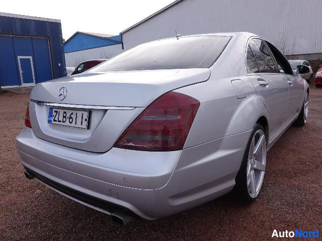 Hopea Mercedes-Benz 320 CDI 2006, takaviisto, kuva 13
