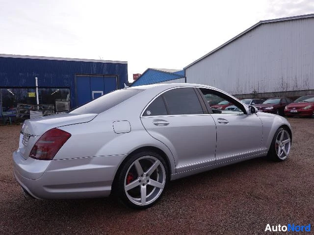 Hopea Mercedes-Benz 320 CDI 2006, takaviisto, kuva 12