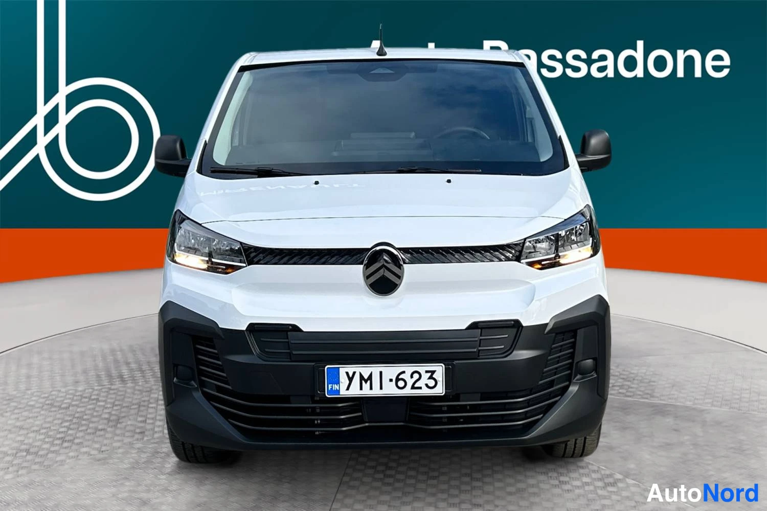 Valkoinen Citroen Jumpy 2026, kuva 14