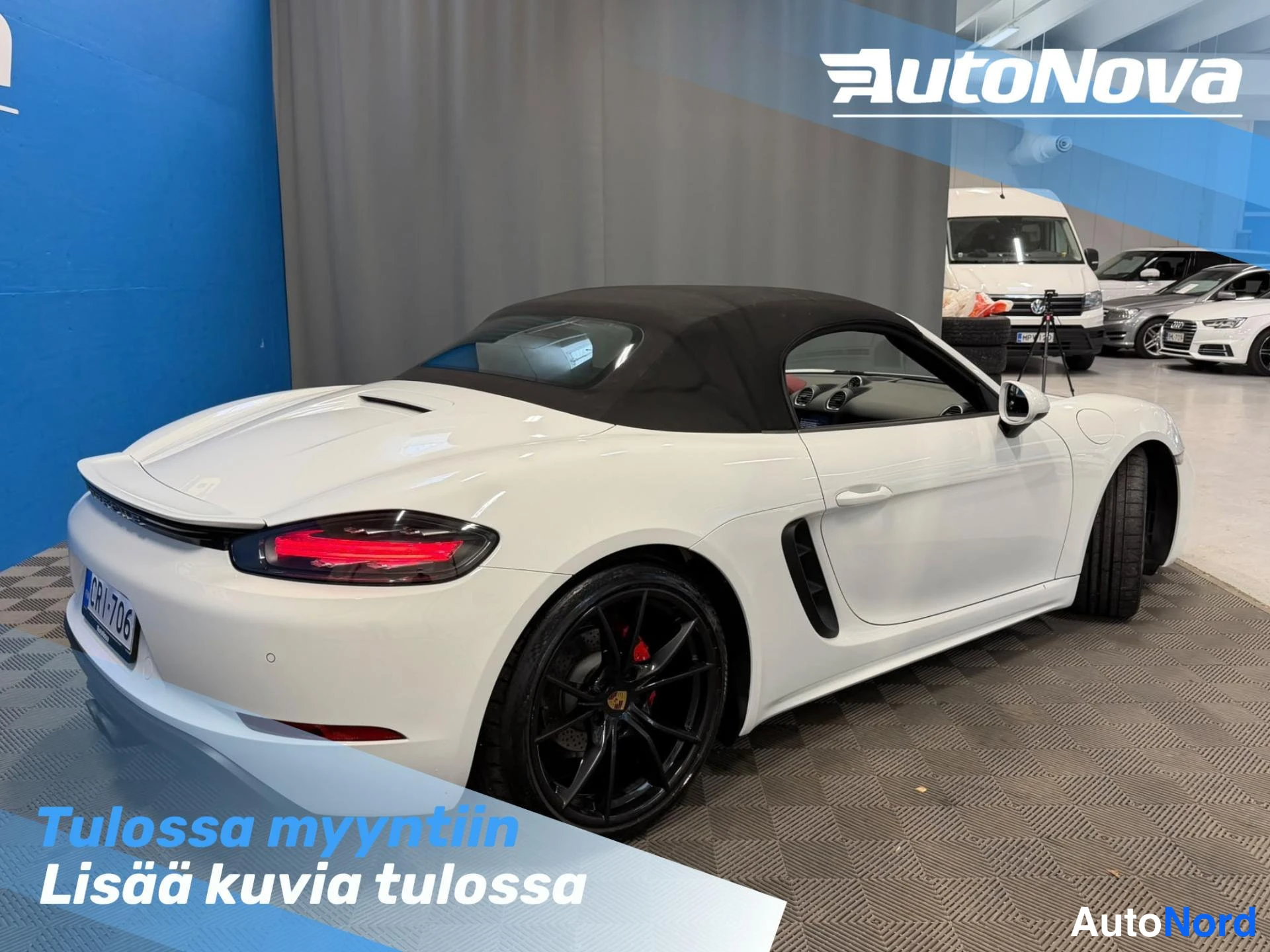 Valkoinen Porsche 718 Boxster 2017, takaviisto, kuva 5