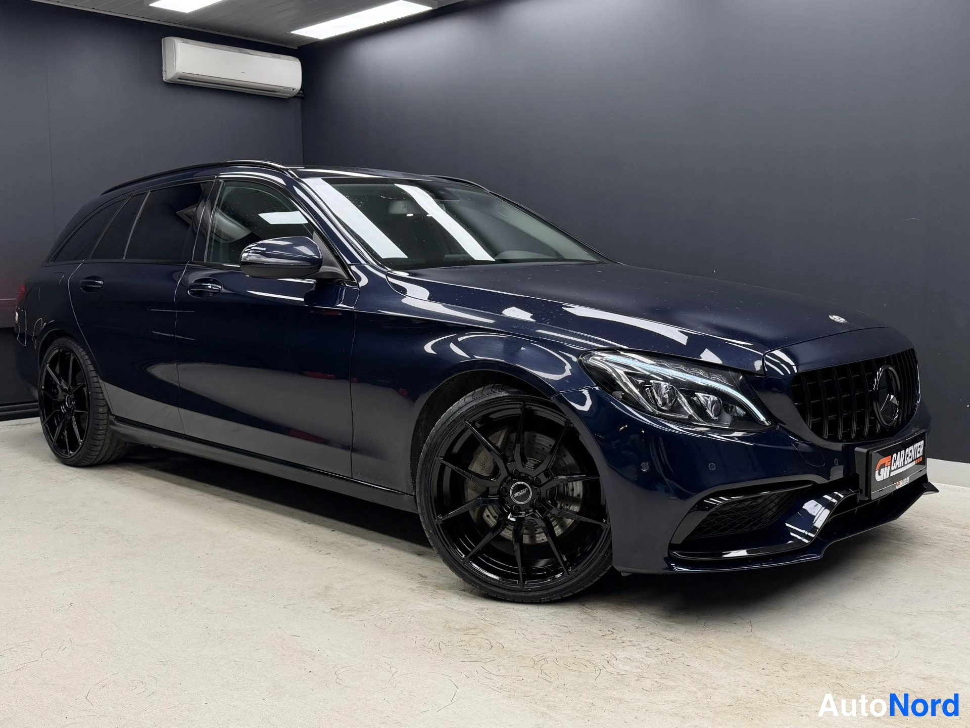 Mercedes-Benz C 2015