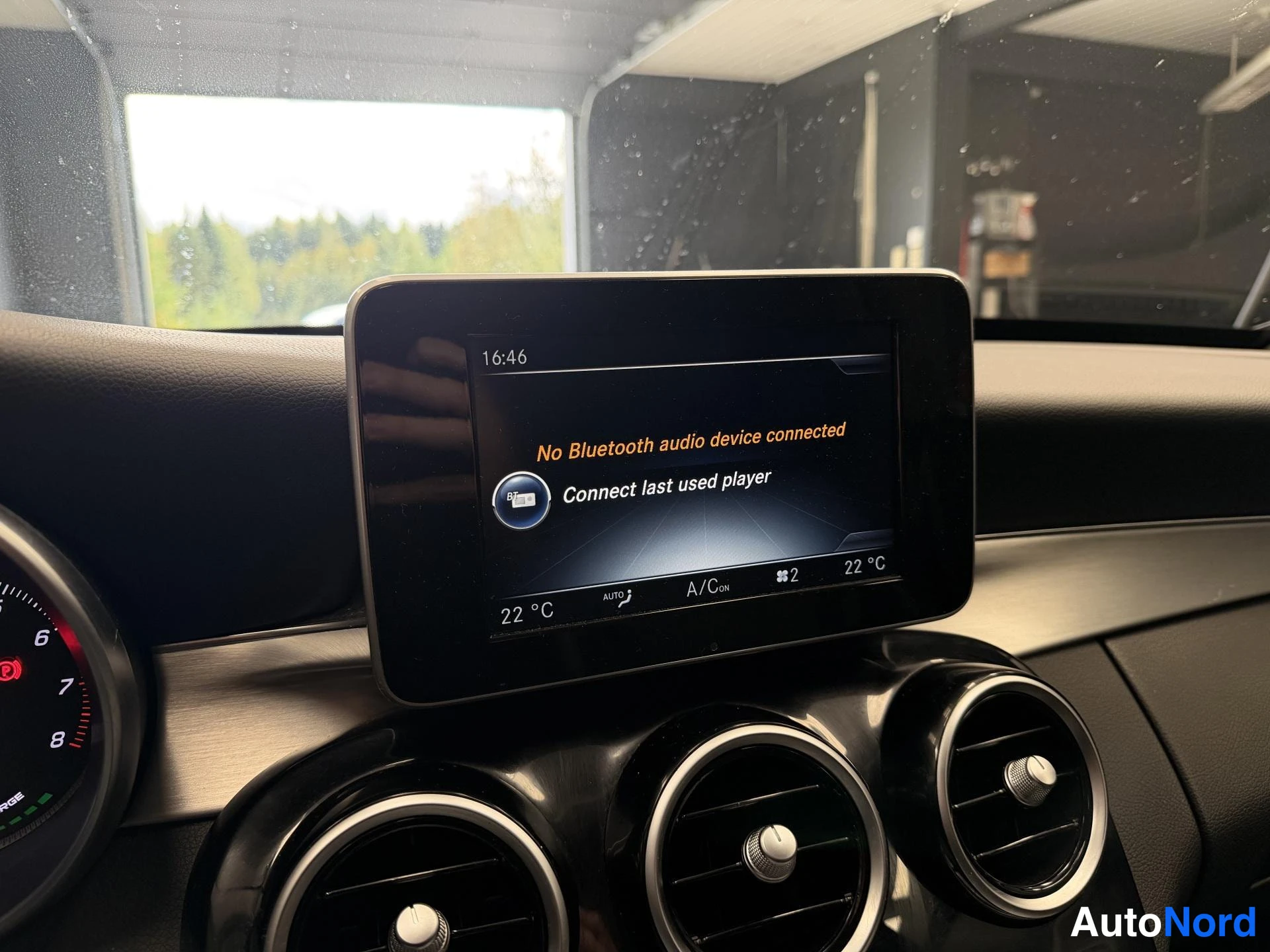 Sininen Mercedes-Benz C 2015, kuva 16