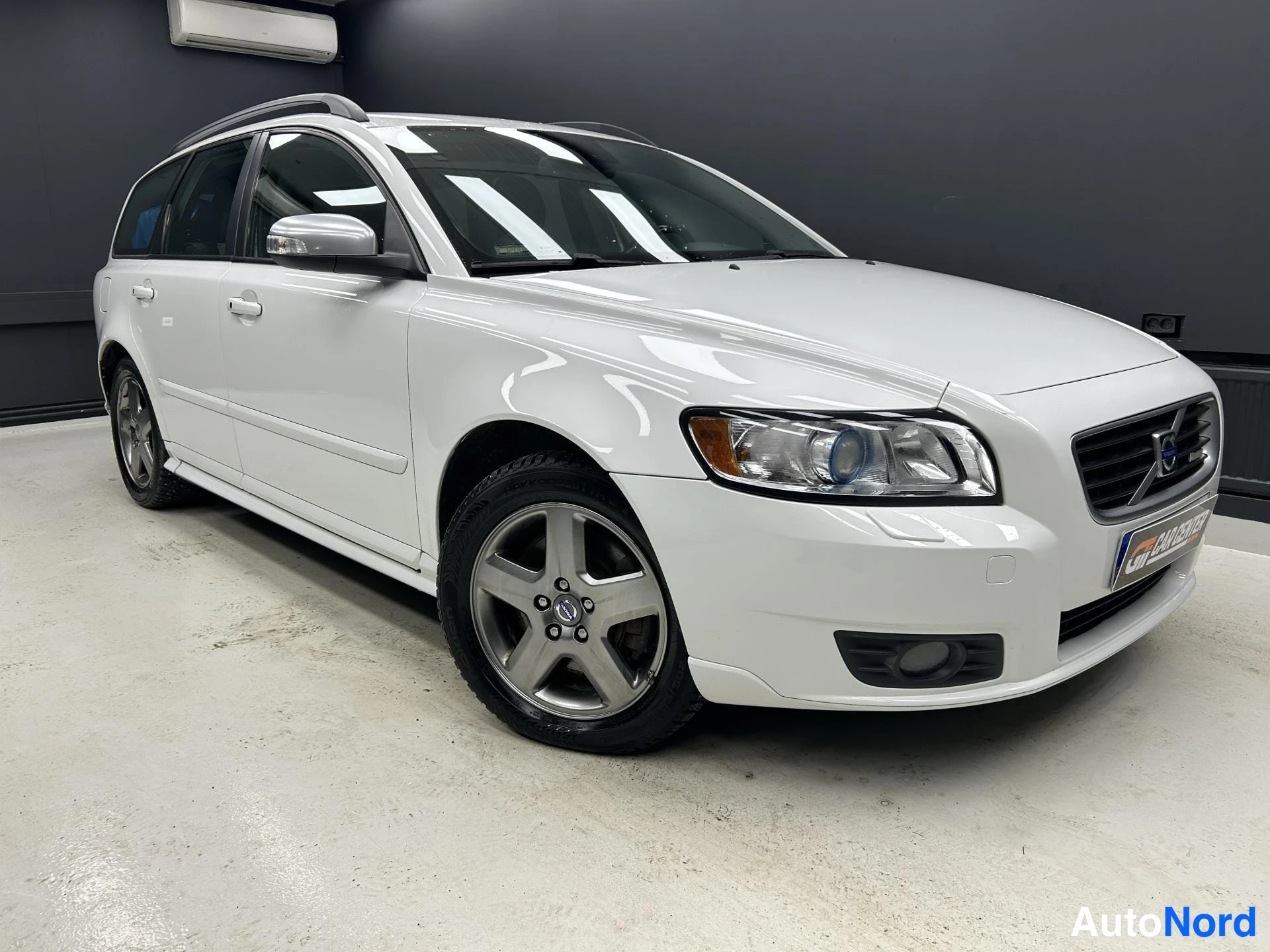 Volvo V50 2009