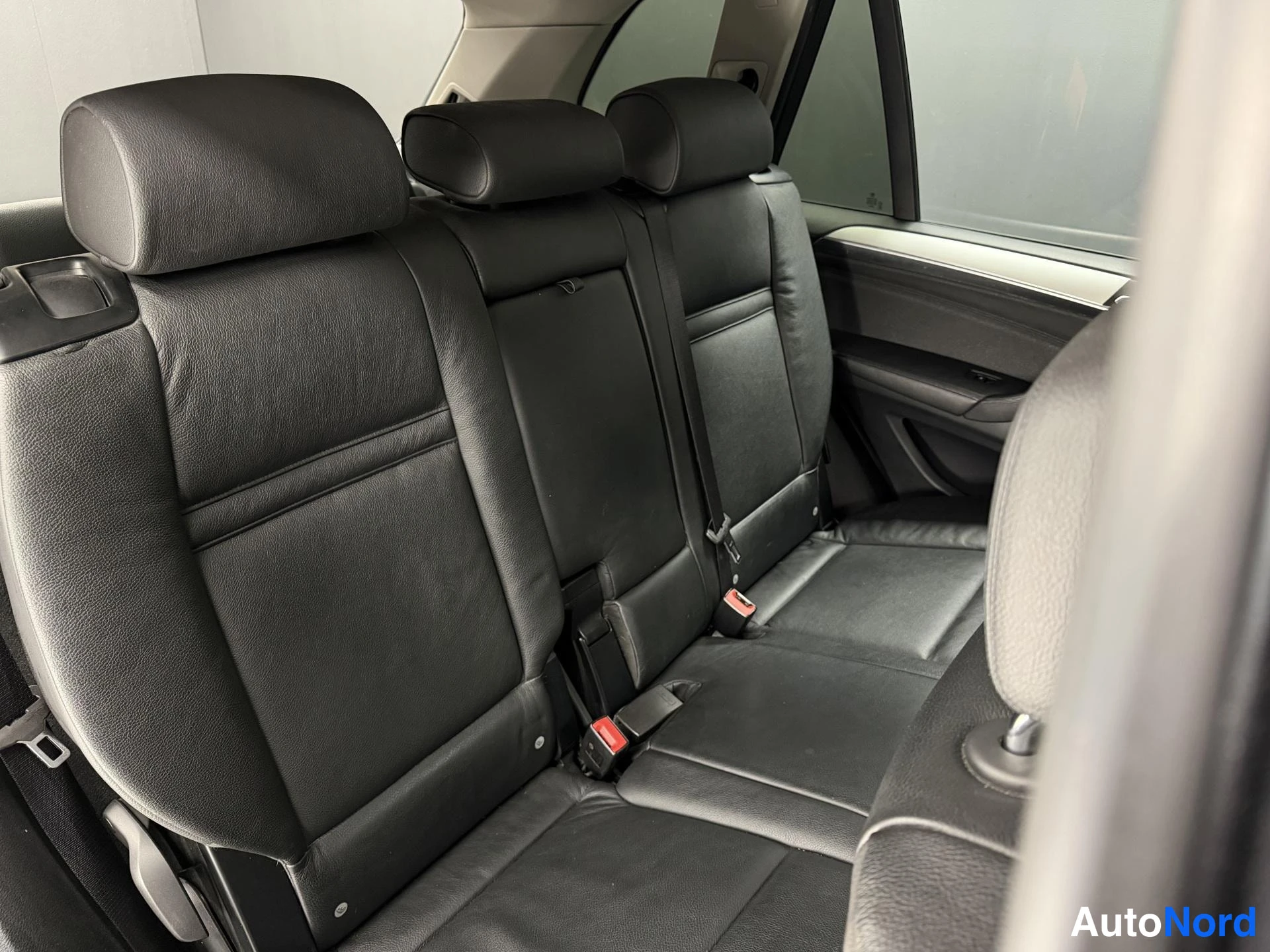 Harmaa BMW X5 2011, kuva 17