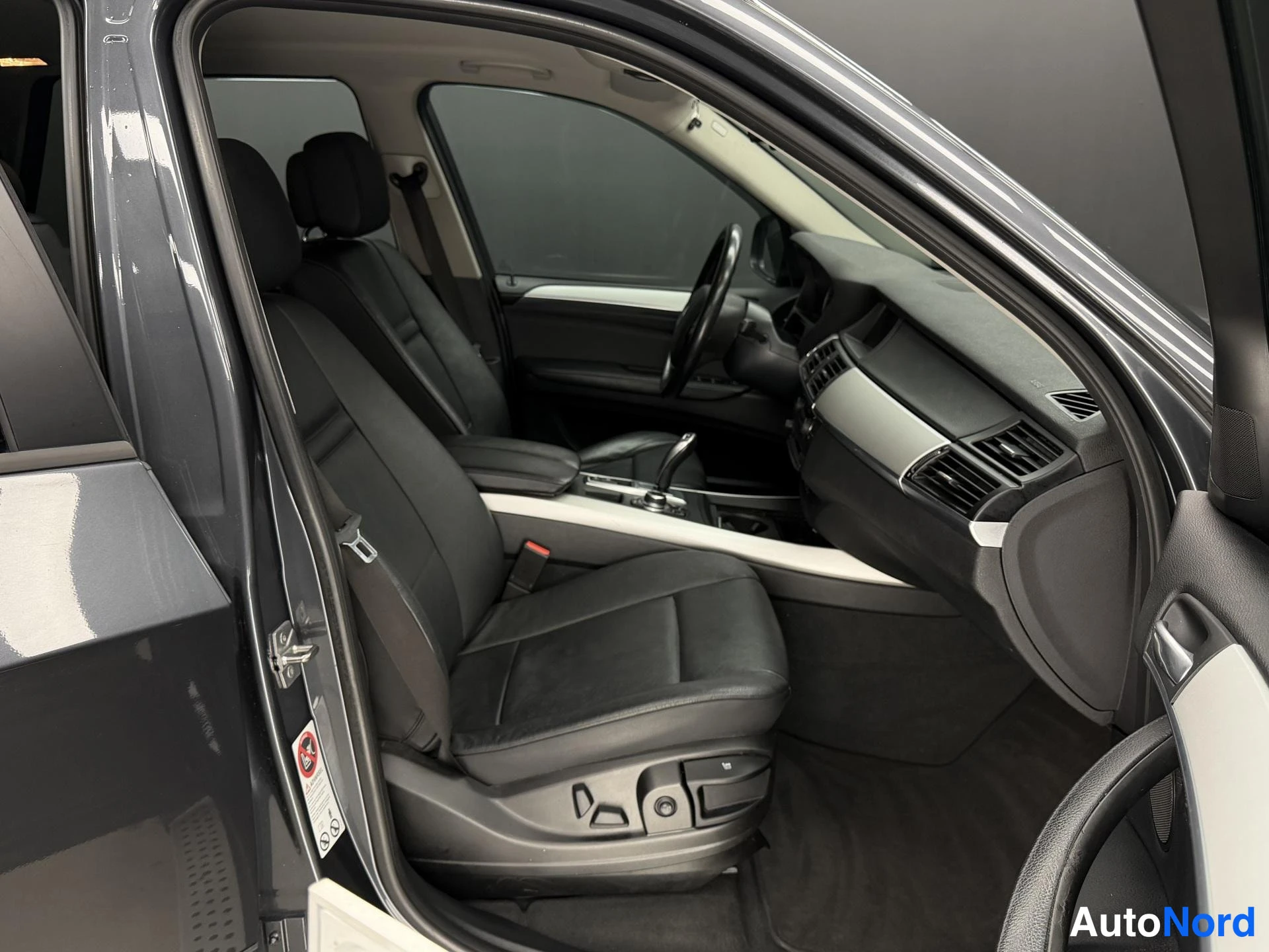 Harmaa BMW X5 2011, kuva 7