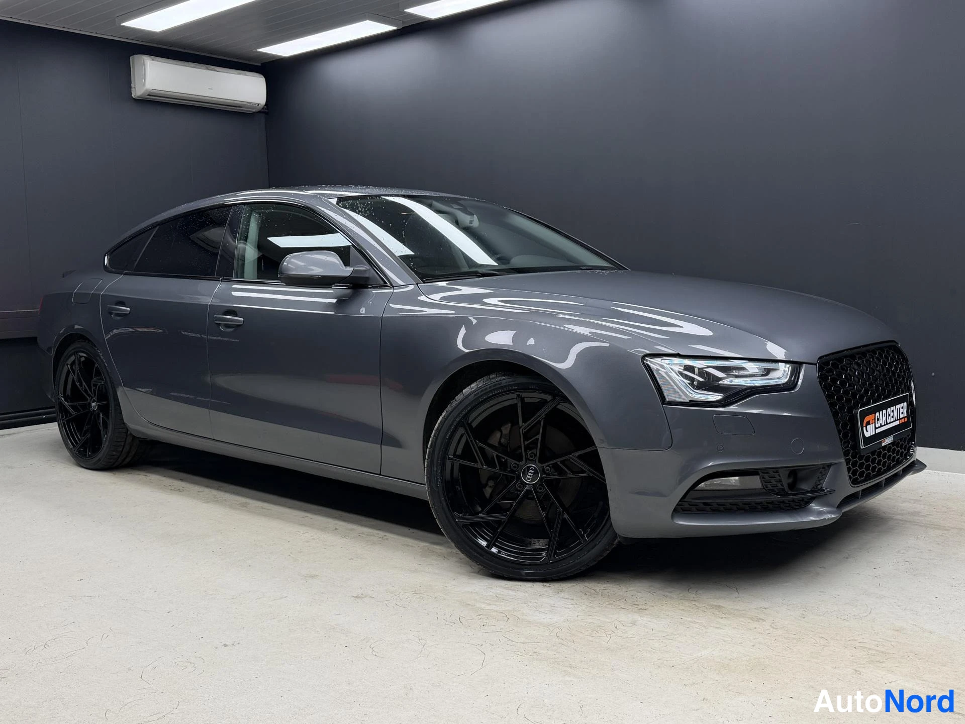 Harmaa Audi A5 2014, kuva 2