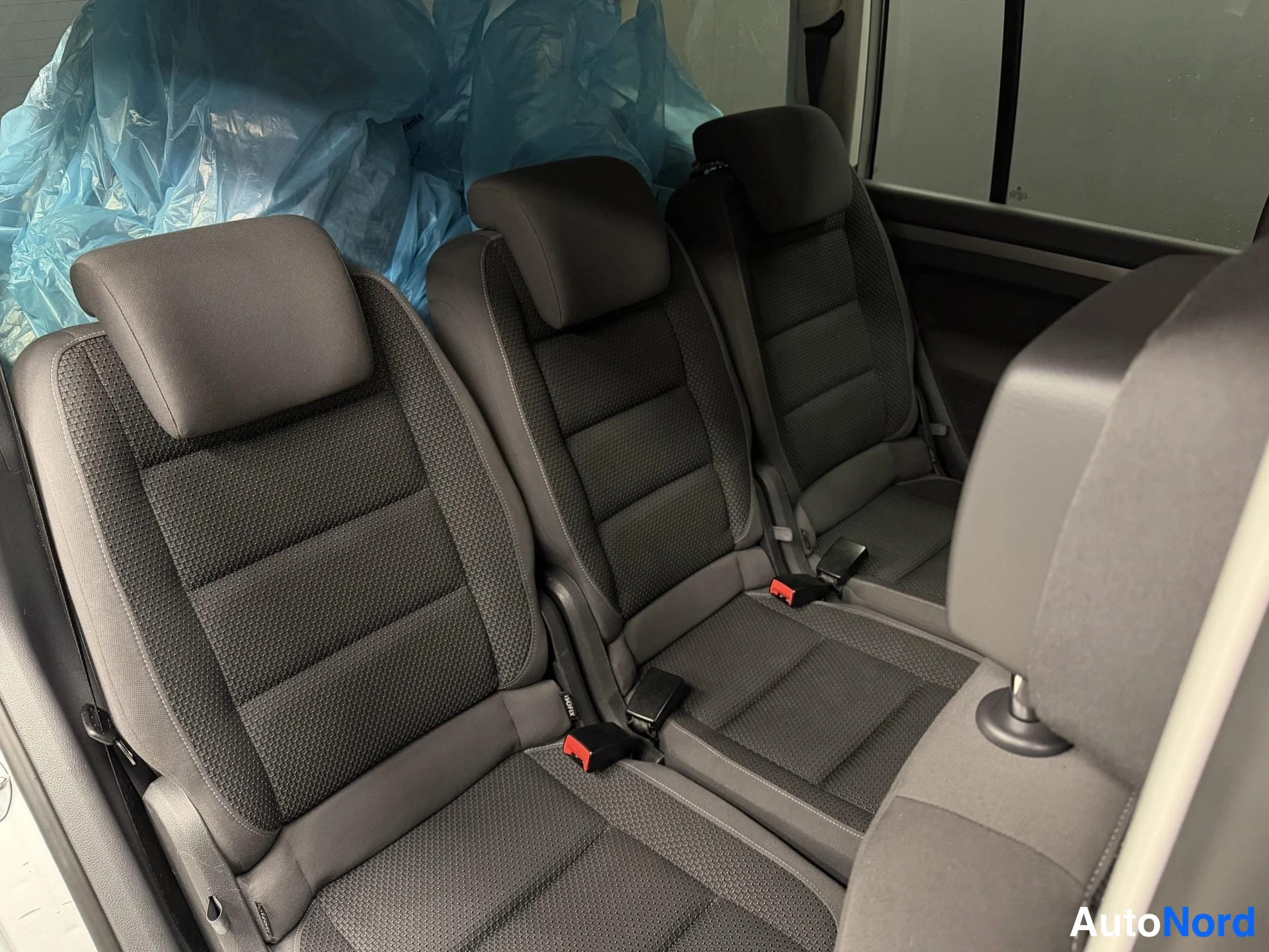 Harmaa Volkswagen Touran 2014, kuva 10