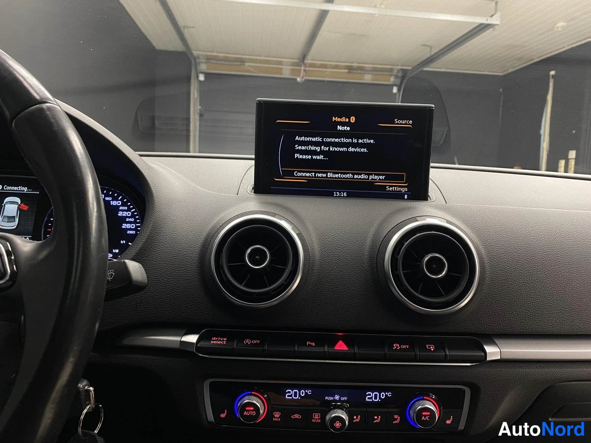 Vit Audi A3 2015, bild 25