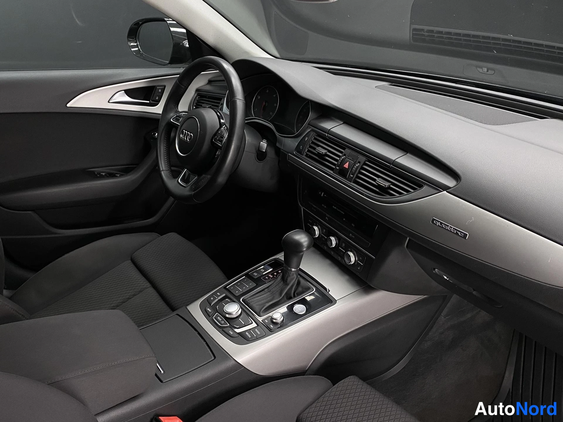 Musta Audi A6 2012, kuva 13