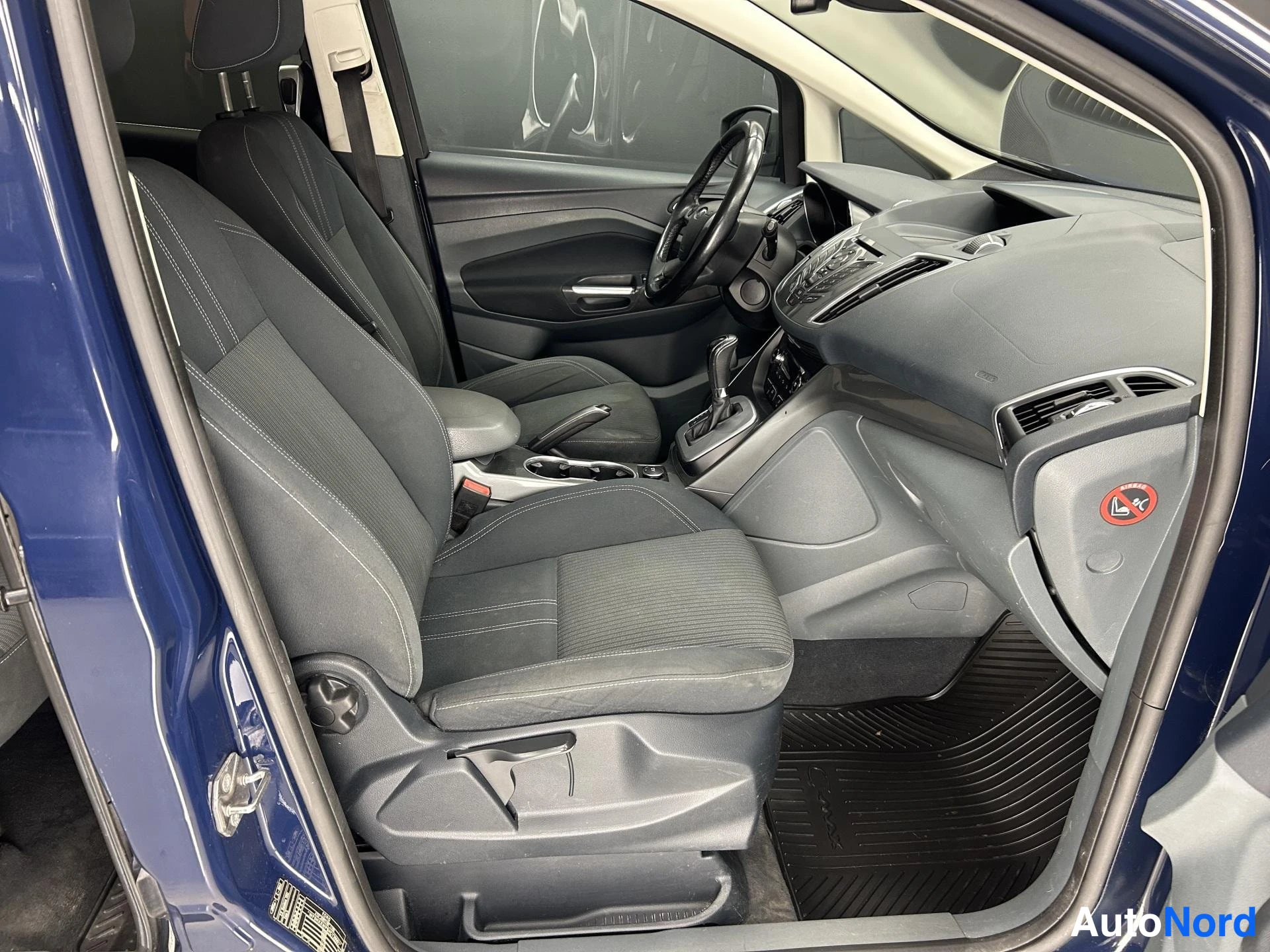 Sininen Ford C-MAX 2013, kuva 8