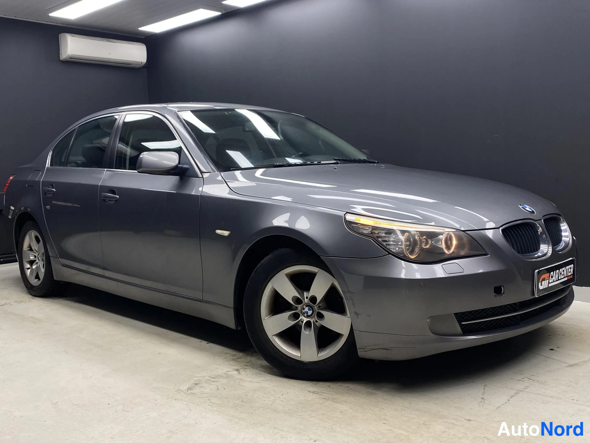 BMW 520d 2008