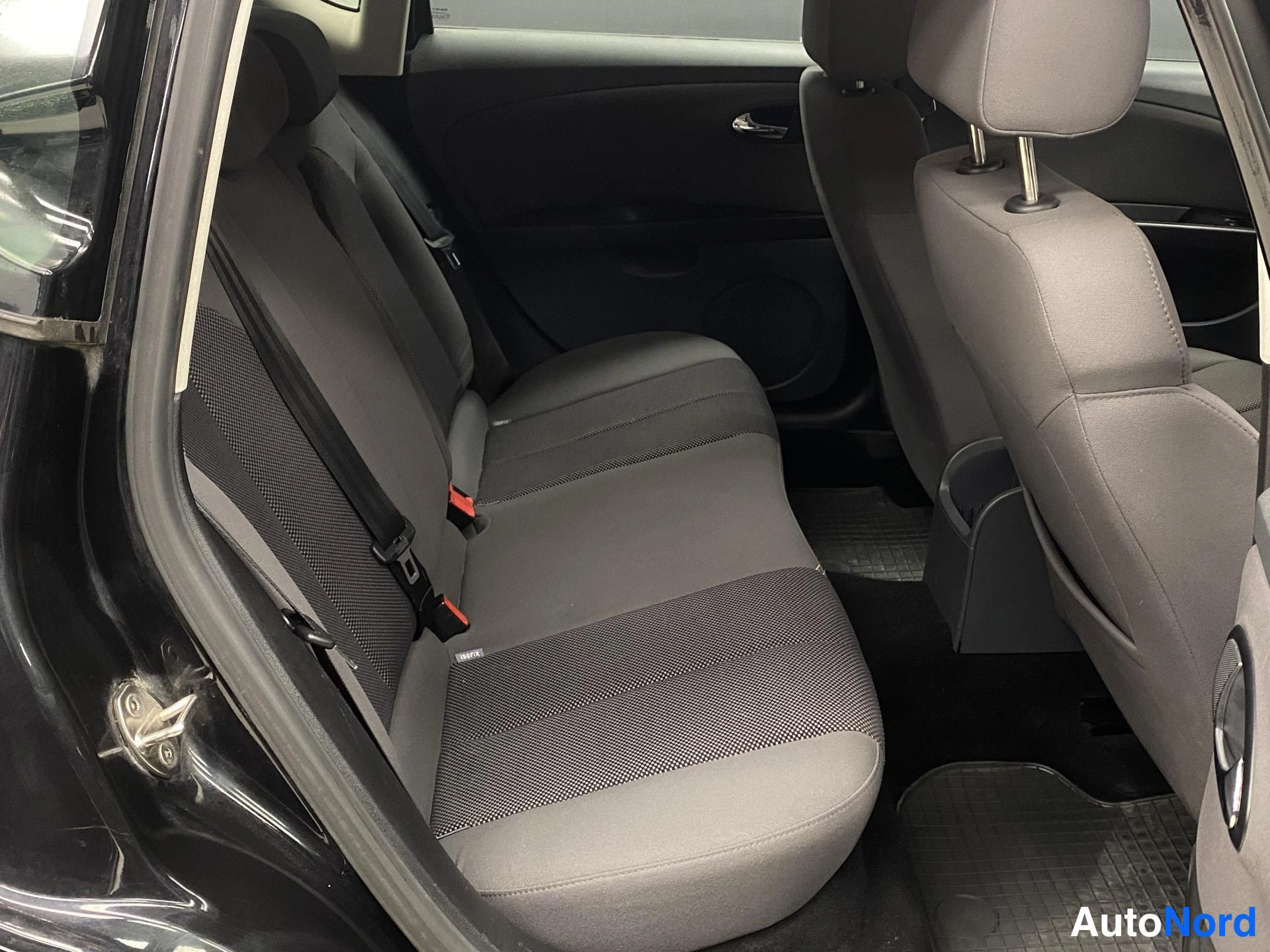 Musta Seat Leon 2008, kuva 9