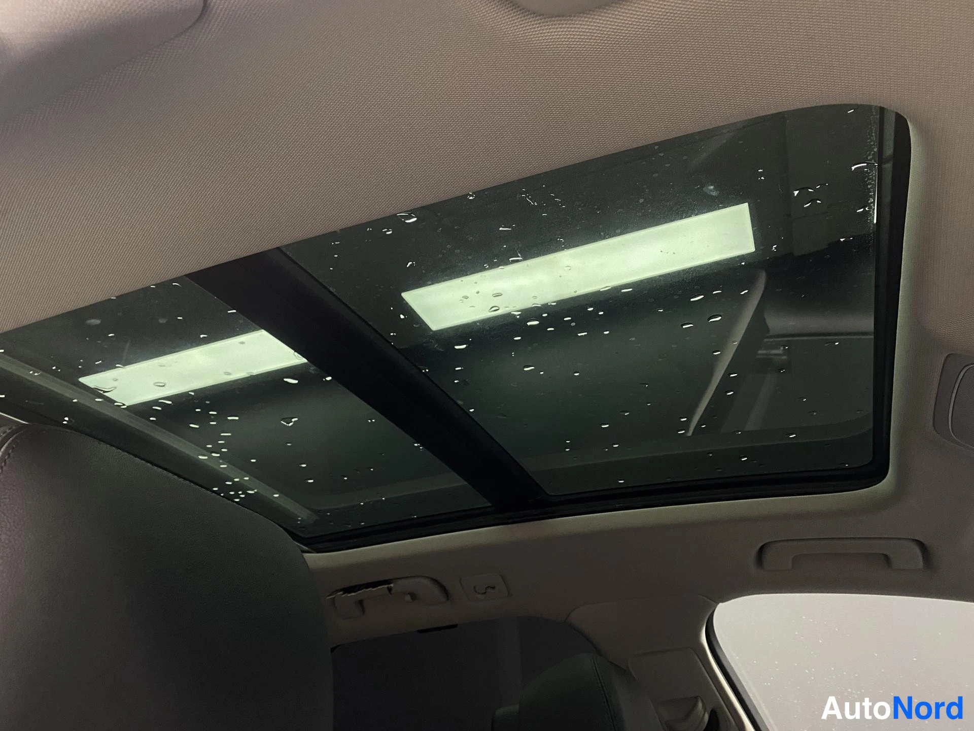 Musta Audi A6 2016, kuva 18
