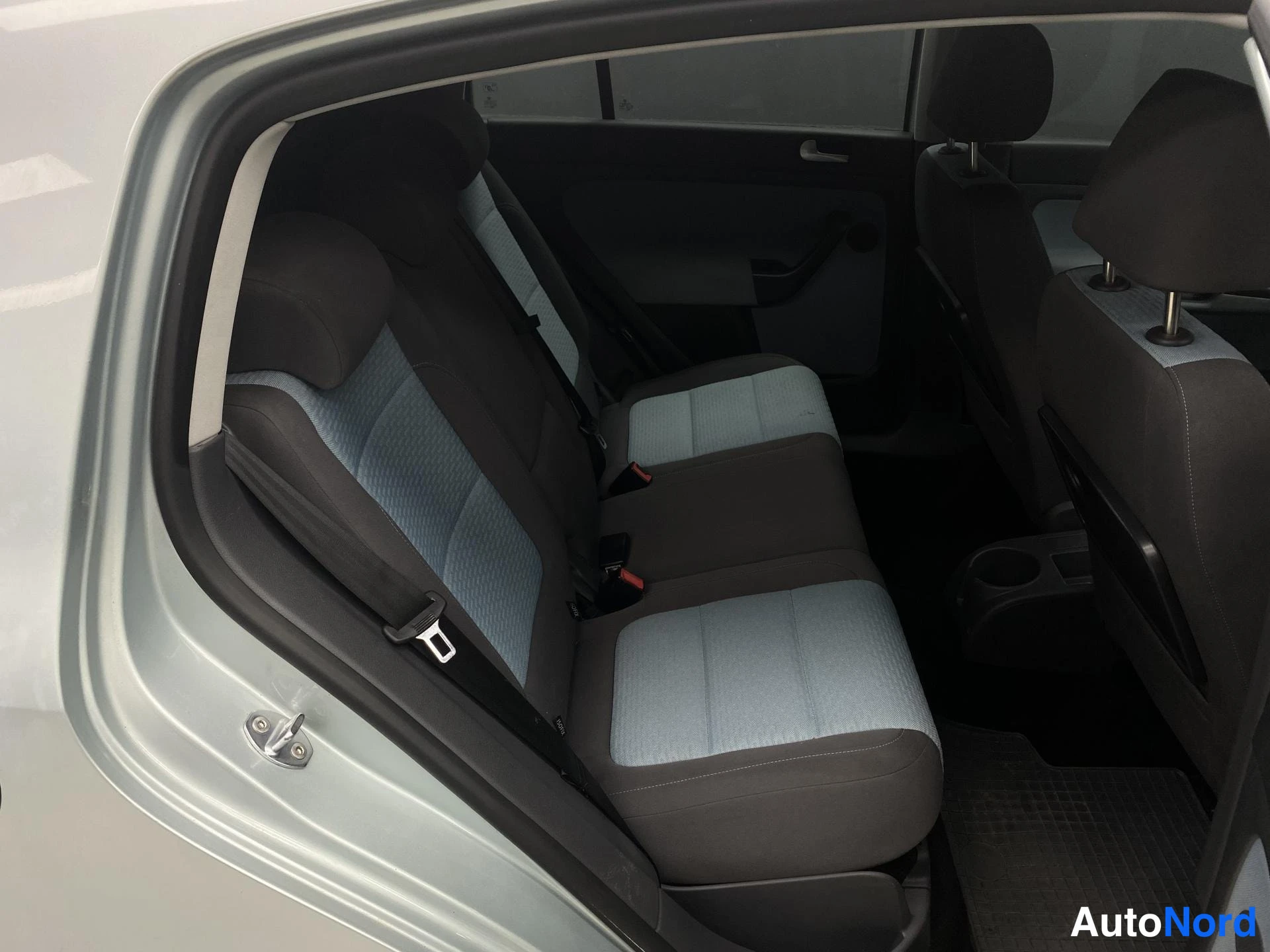 Harmaa Volkswagen Golf 2007, kuva 8