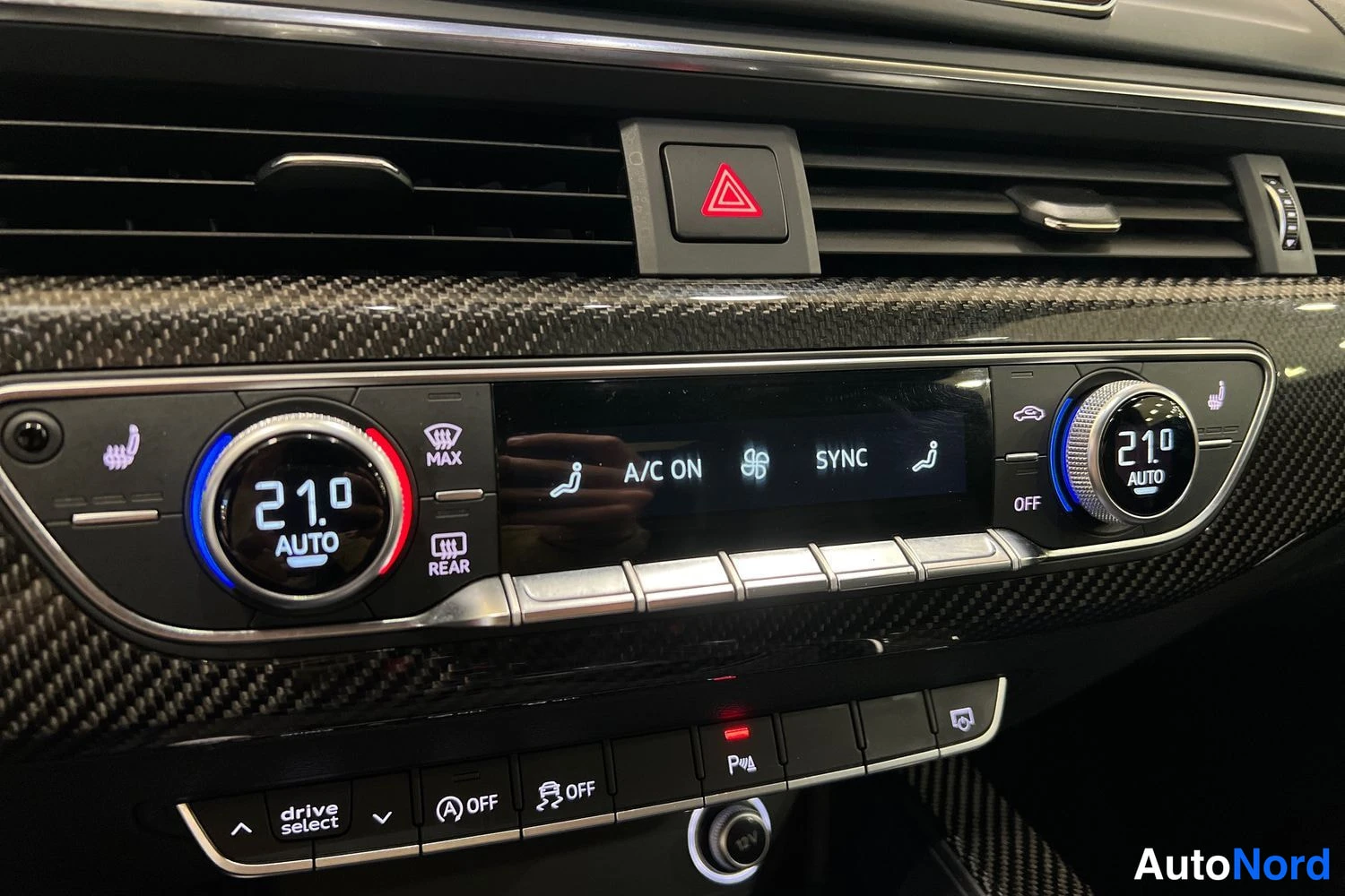 Musta Audi Coupé 2018, yksityiskohta, kuva 15