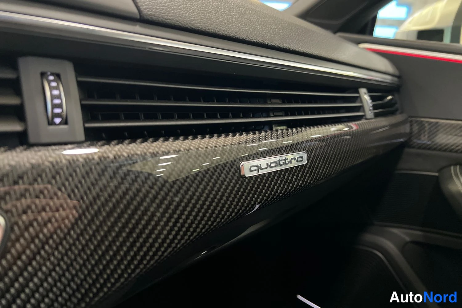 Musta Audi Coupé 2018, yksityiskohta, kuva 22