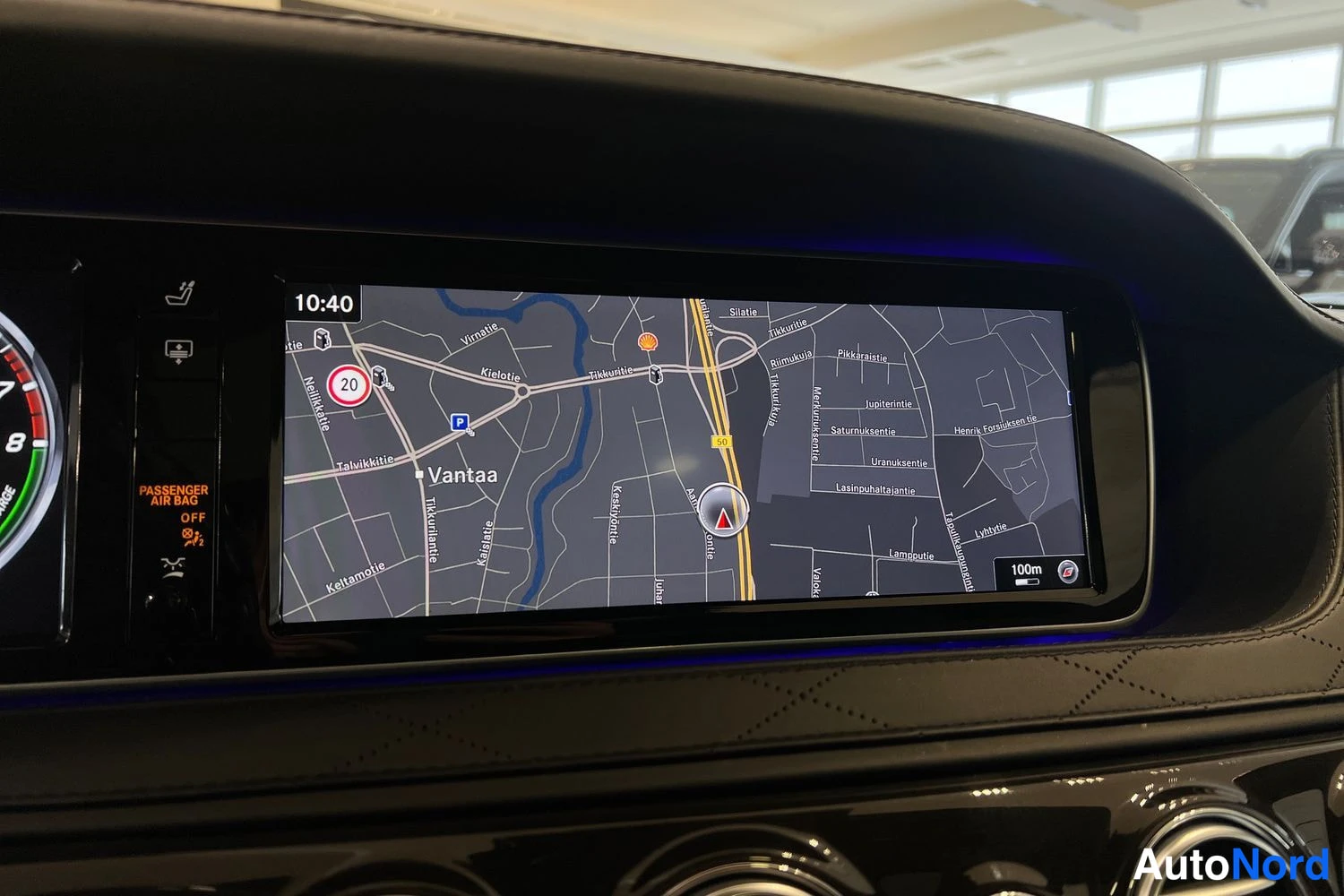 Musta Mercedes-Benz S-Class 2016, kuva 25
