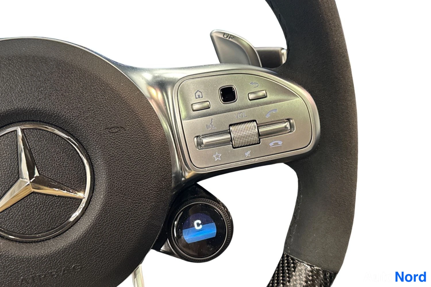 Musta Mercedes-Benz GLC 2020, yksityiskohta, kuva 24