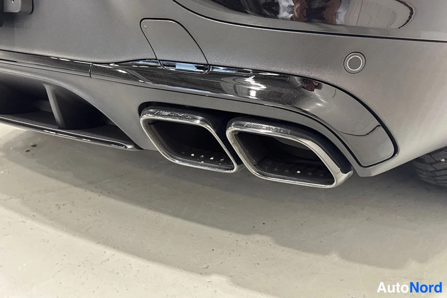 Musta Mercedes-Benz GLC 2020, yksityiskohta, kuva 30
