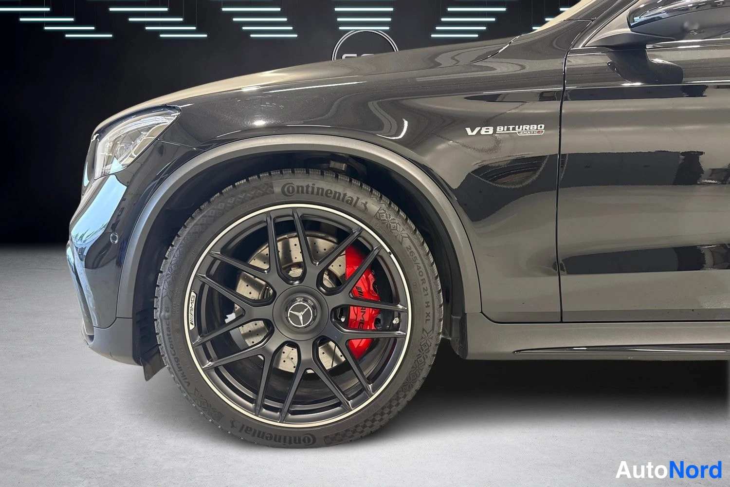 Musta Mercedes-Benz GLC 2020, yksityiskohta, kuva 15