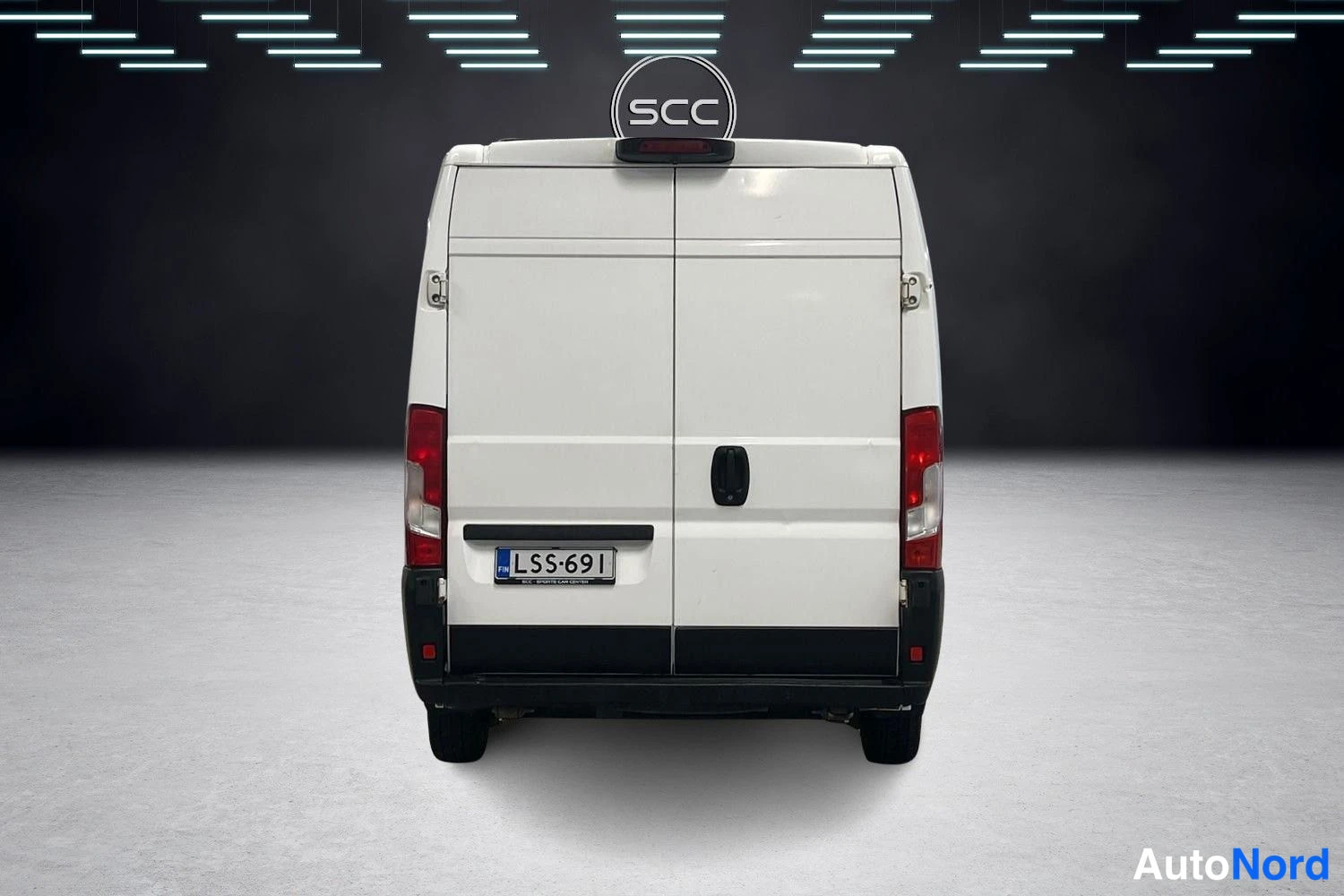 Valkoinen Peugeot Boxer 2019, takaa, kuva 7