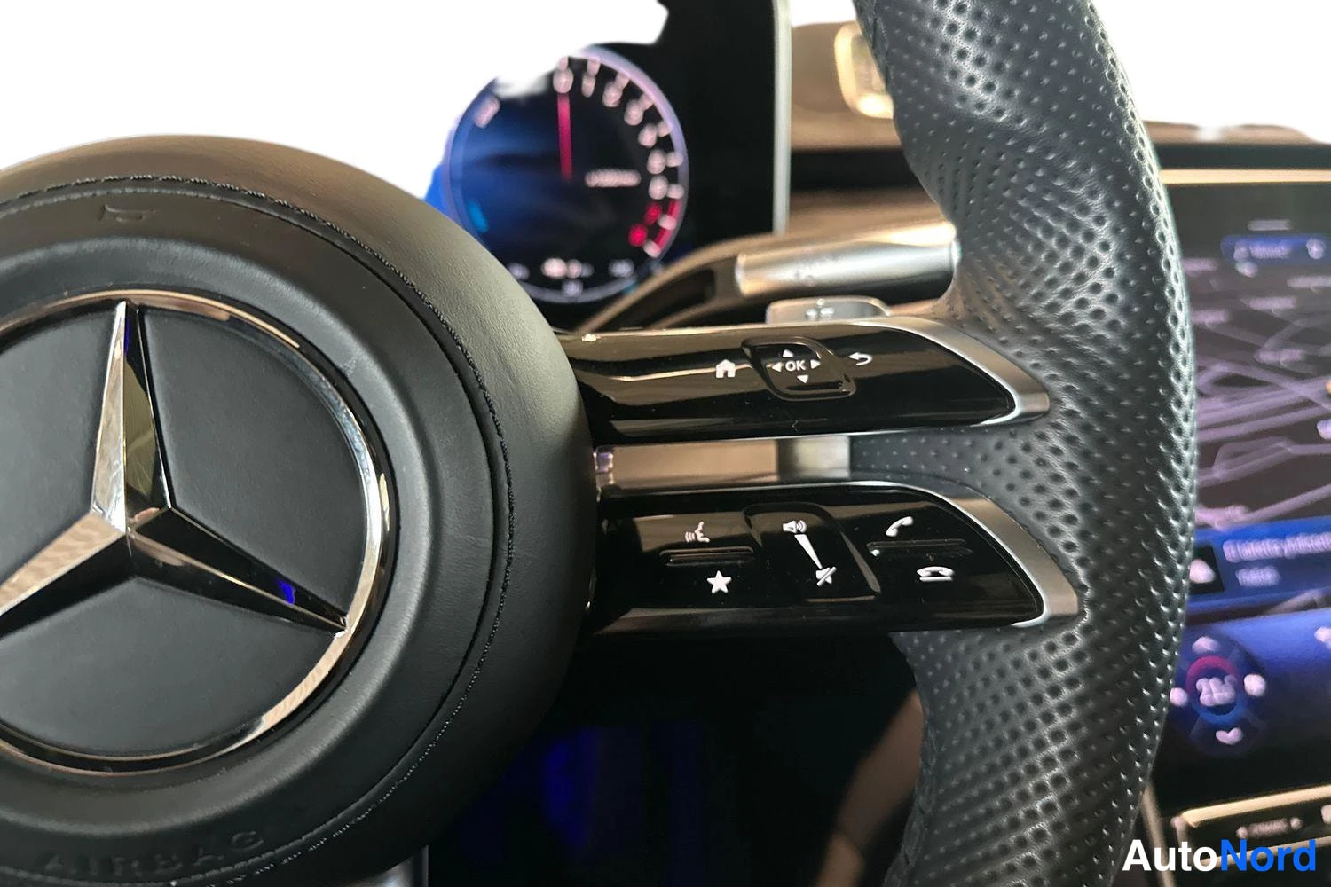 Musta Mercedes-Benz S 2022, yksityiskohta, kuva 20