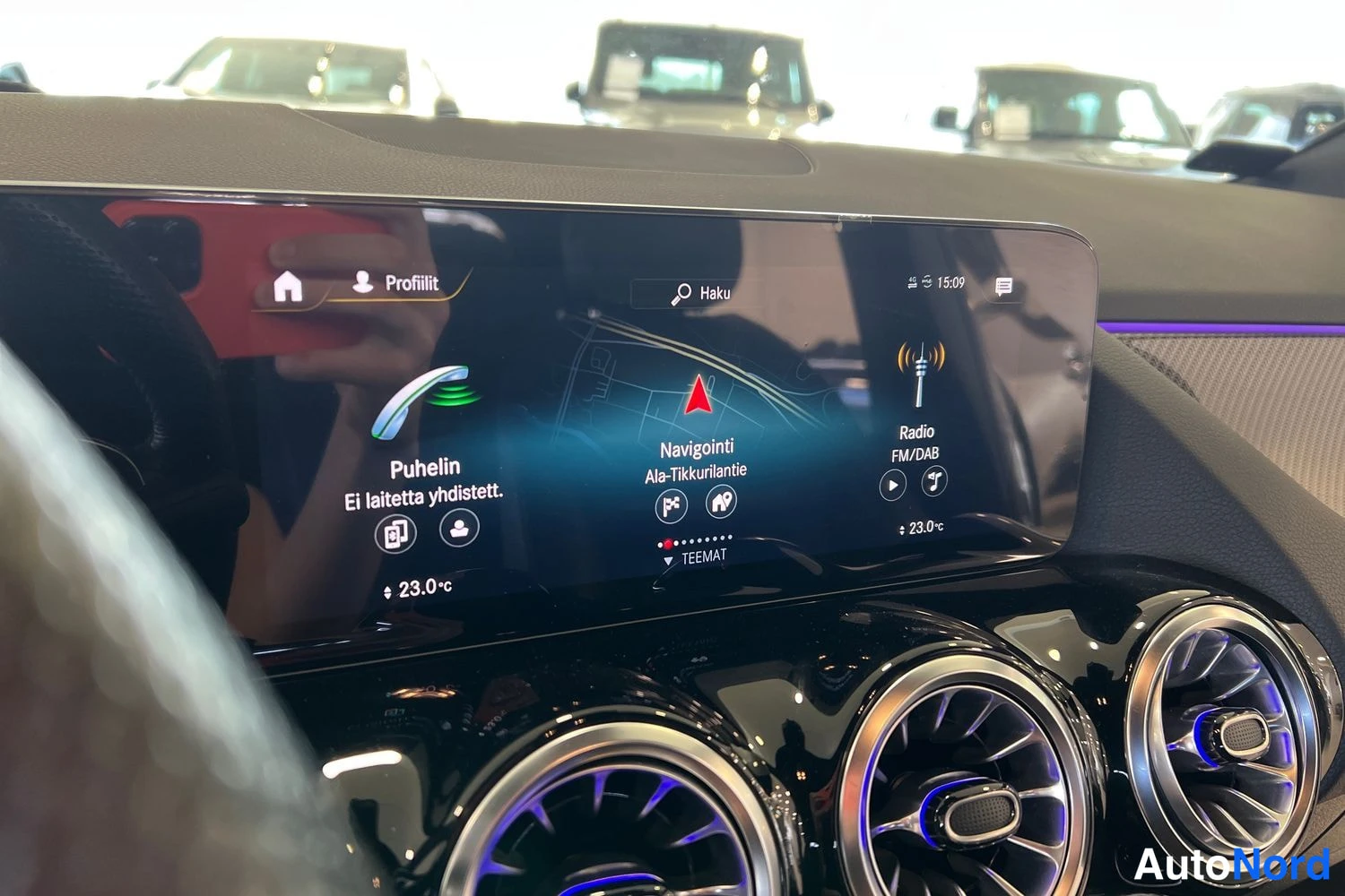 Harmaa Mercedes-Benz GLA 2023, yksityiskohta, kuva 16