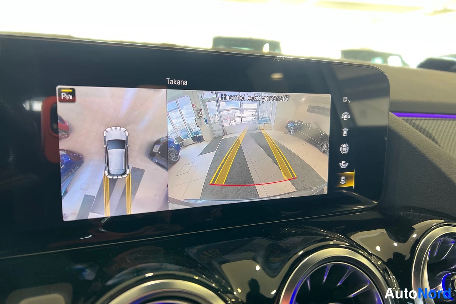 Harmaa Mercedes-Benz GLA 2023, yksityiskohta, kuva 18