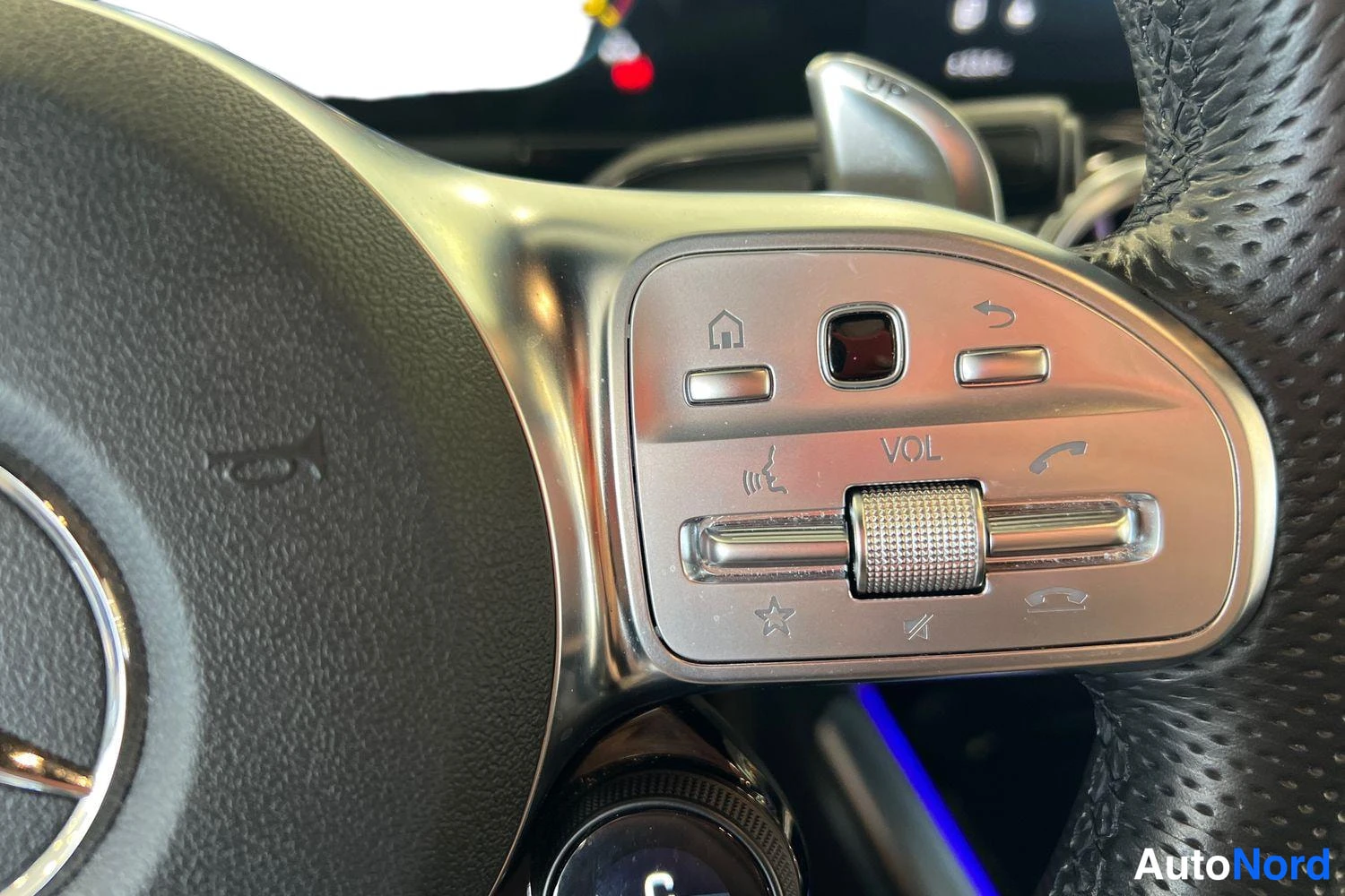 Harmaa Mercedes-Benz GLA 2023, yksityiskohta, kuva 20