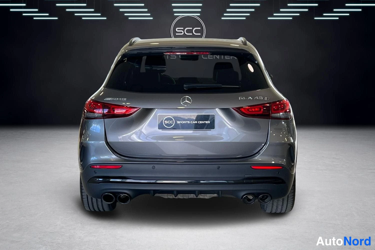 Harmaa Mercedes-Benz GLA 2023, takaa, kuva 5
