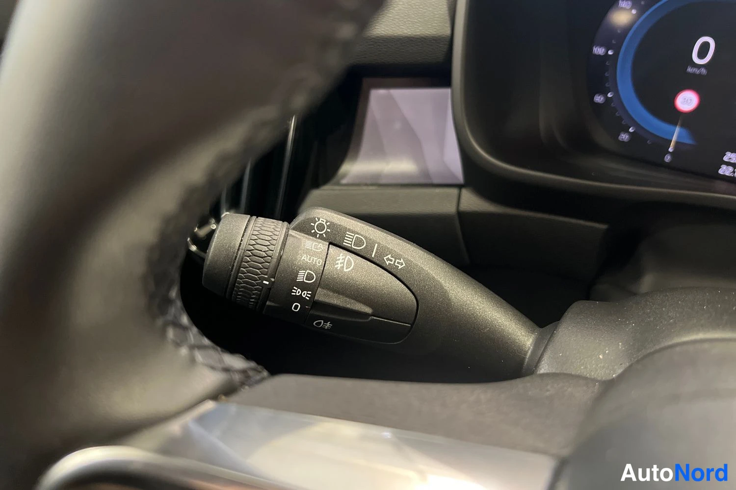 Hopea Volvo C40 2022, yksityiskohta, kuva 24