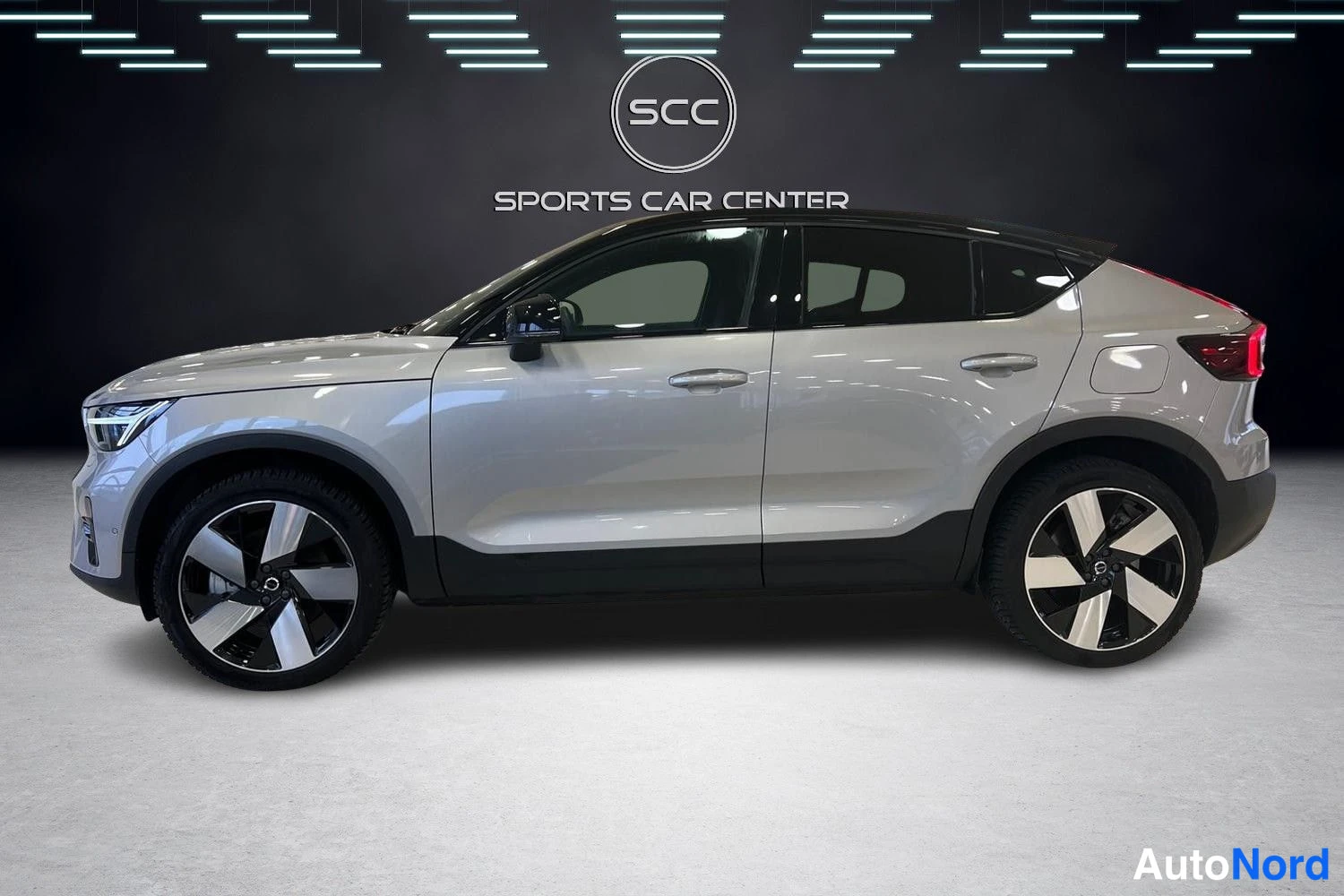 Hopea Volvo C40 2022, sivulta, kuva 3