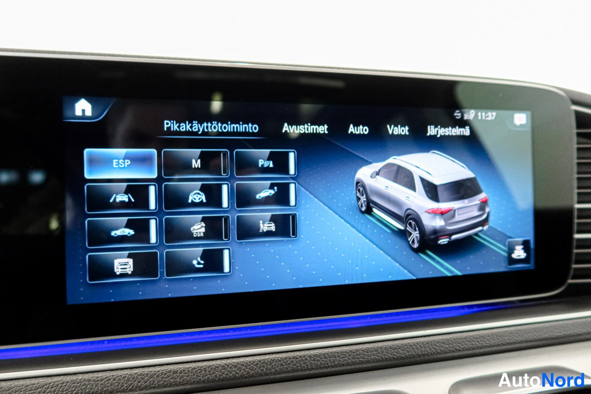 Valkoinen Mercedes-Benz GLE 350 de 4MATIC 2020, kuva 27